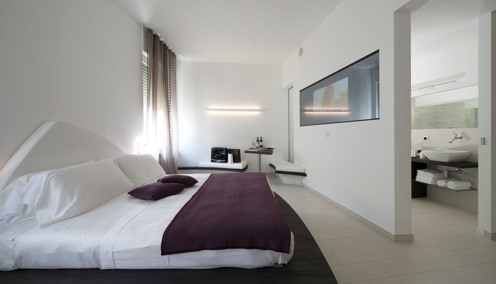 Duomo Inn Milaan Buitenkant foto